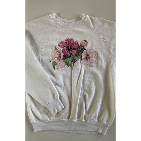 Women’s XL Vintage Sweatshirt with Floral Needlepoint Design - Picture 1 of 8